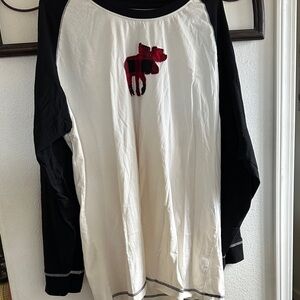 Lazy One XXL black and White Long Sleeve Shirt with Red Moose Logo